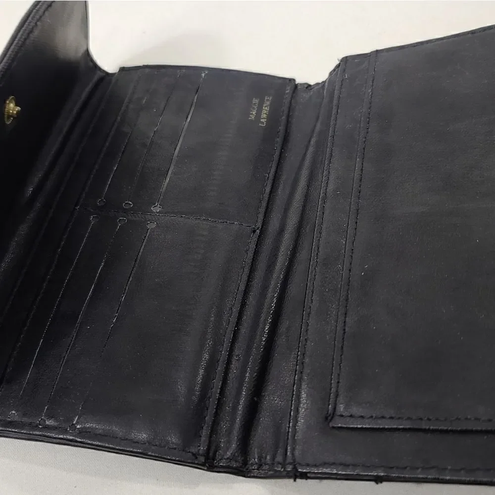 Maggie Lawrence women's black leather wallet